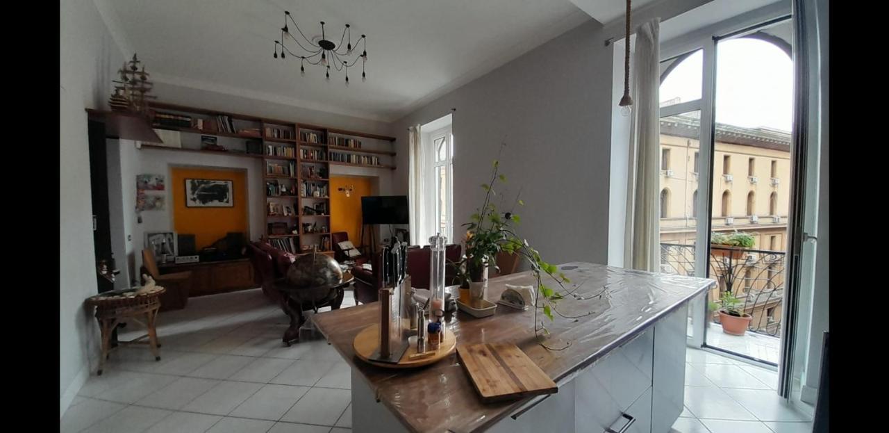 Miramari Apartment Наполи Екстериор снимка